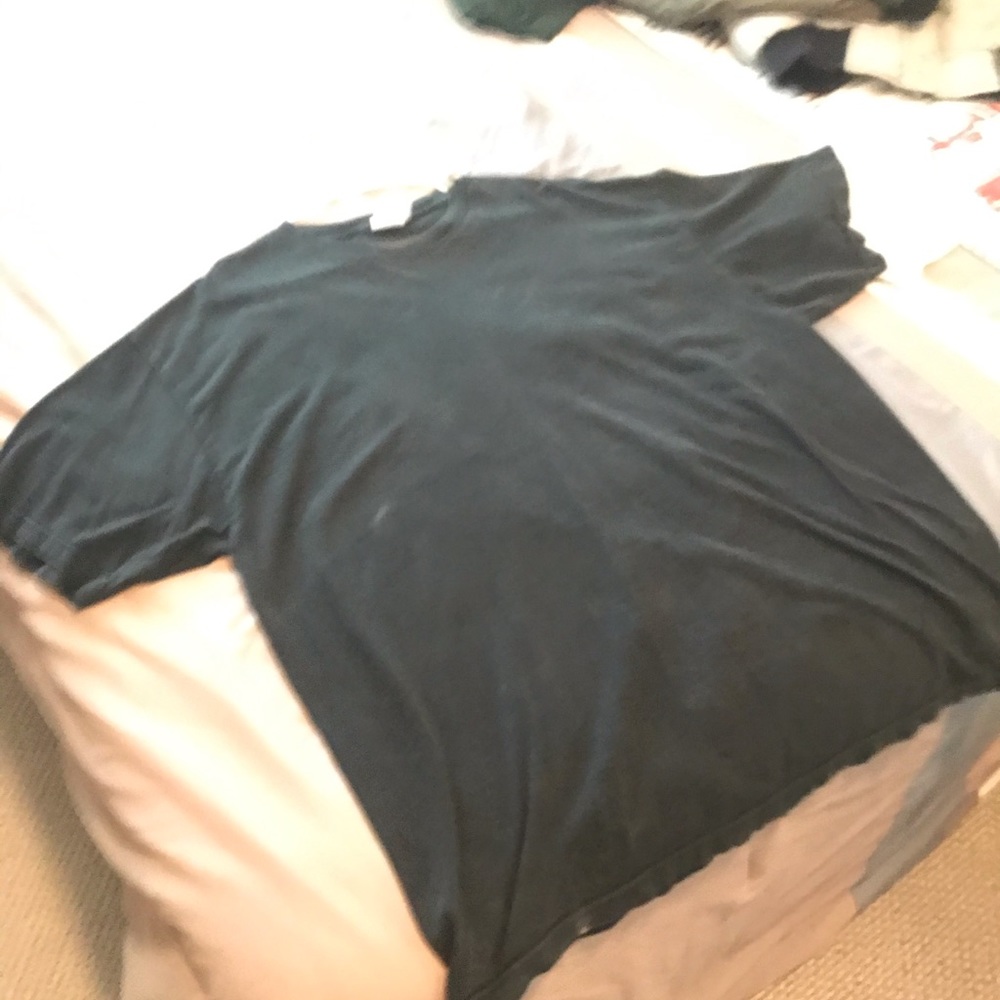 Black t-shirt